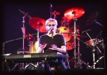 Daryl at the keyboards