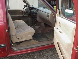 1996 Toyota T100 4X4 w/winch interior