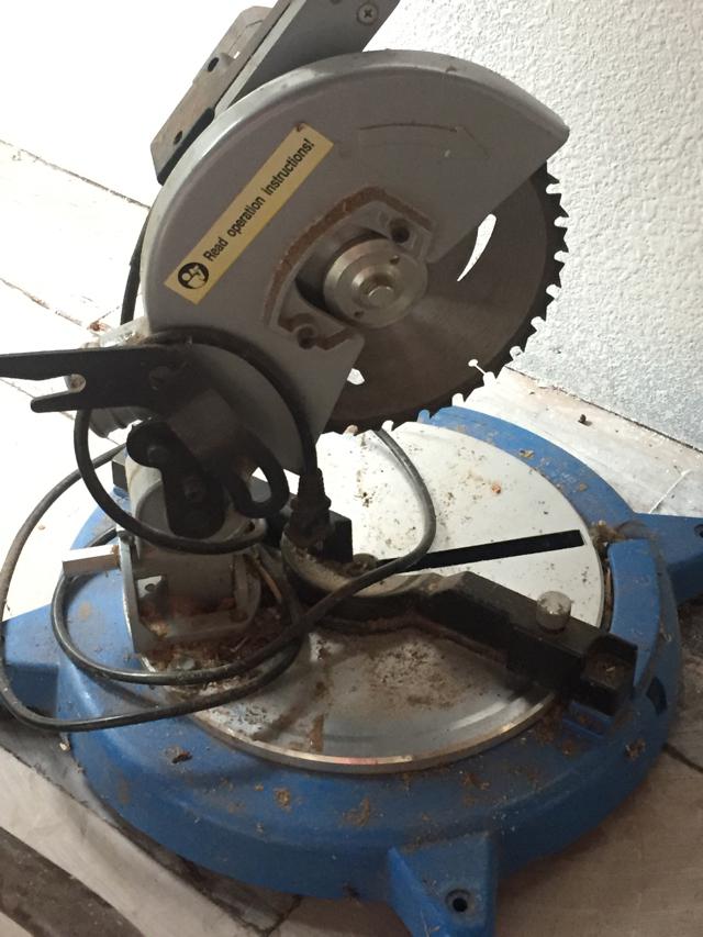 mitre saw